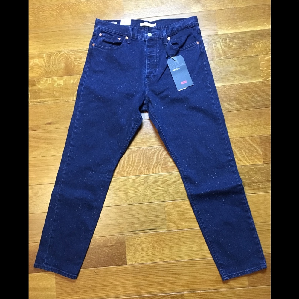 Levi's wedgie fit Intergalactic size 31